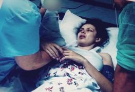 Cea mai frumoasă zi s-a transformat într-un coşmar pentru o tânără mamă din Argeş. După ce a născut, medicii i-au pus un diagnostic crunt