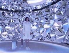 O nouă invenţie oferă o experienţă unică. Lumea din jur se transformă într-o clipă! (VIDEO)