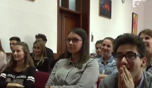 Zi istorică la colegiul ”Calistrat Hogaș" din Piatra Neamţ. Elevii au vorbit în timp real cu astronauţii de pe Staţia Spaţială Internaţională!