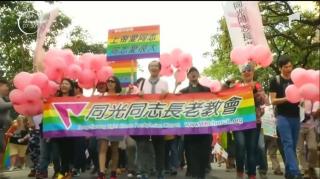 Parada gay cu 100 de mii de oameni, la Taipei