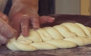 Programul fiscal al Guvernului continuă să nască scenarii de COŞMAR pentru români. Patronii spun că urmează concedieri şi creşteri de preţuri