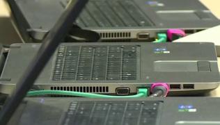 Aproape jumătate dintre calculatoarele românilor au fost folosite de hackeri pentru atacuri informatice