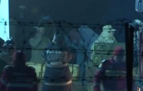 Alertă în portul Constanţa! Nava militară cuprinsă de flăcări putea provoca o tragedie. Pericol maxim la bord