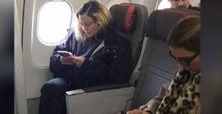 Madonna nu aruncă banii pe geam! Diva pop a zburat la clasa economică (VIDEO)