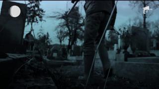 Profanatori de MORMINTE, la Craiova! Hoţii au dat iama în cavoul unei femei înmormântate de doar câteva zile, furând tot aurul!