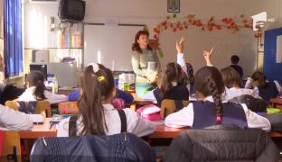 Elevii, chestionaţi despre temele pentru acasă: 'Sunt obositoare şi prea multe'