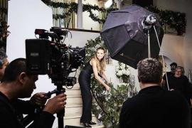 Heidi Klum ne îmbracă de Crăciun! Articolele din noua generație vor ajunge și în magazinele din România