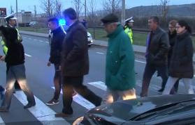 Noi proteste pe drumul european 85, la Iaşi, unde circulaţia a fost blocată zeci de minute