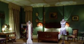 Surpriză pentru fanii seriei Downtown Abbey. O expoziţie spectaculoasă cu recuzita serialului britanic a fost inaugurată la New York