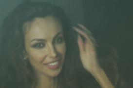 Mădălina Ghenea, cu zâmbetul pe buze la prima apariţie după zvonurile că s-ar despărţi de iubitul ei (VIDEO)