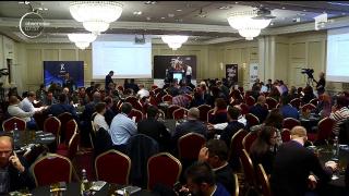 S-a dat startul celui mai important eveniment de pe piaţa de Telecomunicaţii. Fostul premier Sorin Grindeanu, prezent la dezbateri