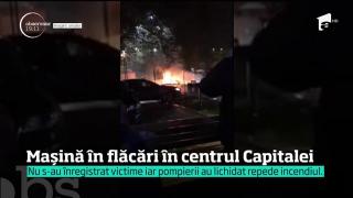 Mașină în flacări în centrul Capitalei. Cauza incendiului pare să fie sistem electric