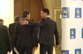 Zi decisivă pentru Guvern! Moţiunea de cenzură depusă de PNL ajunge în Parlament!