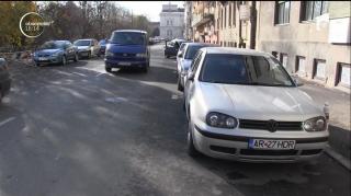 Parcările cu prețurile exorbitante! Prețul anual al unui abonament, în Arad, este de 5184 de lei