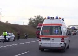 Caz şocant la Botoşani. O femeie de 78 de ani a murit, după ce echipajul ambulanţei nu a putut să îi acorde primul ajutor. Medicii au fost atacaţi de rudele femeii!