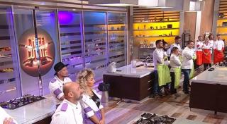 Chefii aleg semifinaliștii! Toate echipele vor găti același preparat, cel mai bun gust câștigă, de la ora 20.00, la Antena 1