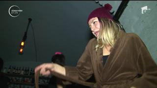 Petrecere pe cinste între studenţii din Târgu Mureş,  pe ritmuri vesele şi cu cocktail-uri cât mai colorate