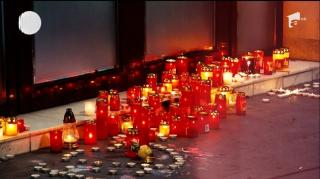 Momente emoţionante la Teatrul Constantin Tănase, în ziua înmormântării Stelei Popescu