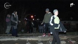 Momente teribile la Târgu-Jiu! Un tren a spulberat doi oameni aflaţi într-o căruţă