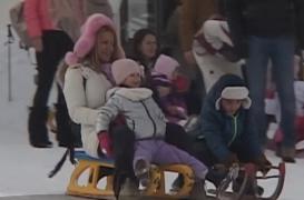 Români au renunţat la vacanţele în străinătate şi au mers în staţiunile din țară, în minivacanţa de 1 Decembrie