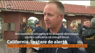 Stare de alertă în California. Un mort, peste 27.000 de oameni evacuați și 150 de clădiri au fost distruse