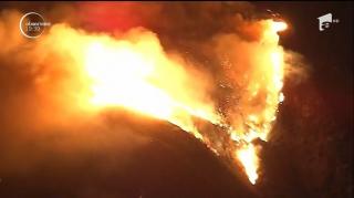 Incendiile din California pun în pericol vilele de milioane de dolari de lângă Los Angeles