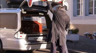 Sicriul în care va fi depus Regele Mihai a fost adus la Aubonne