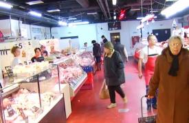 Pericolul cărnii de porc infestate pândeşte în pieţe, înainte de Crăciun