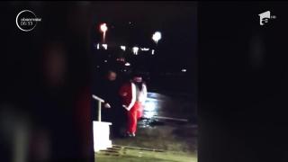 Hoţi români, prinşi în Italia după un jaf. Indivizii au dat lovitura deghizaţi în Moş Crăciun (Video)