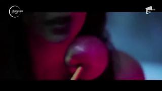 Ultimul videoclip al unei celebre cântăreţe din Egipt îi aduce artistei doi ani după gratii (Video)