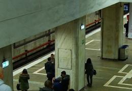 Panică la metrou. Călătorii nu se mai simt în siguranţă, măsurile de securitate suplimentare sunt prea scumpe
