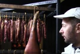 Cerere mare de carne de mangaliţă, pentru masa de Crăciun