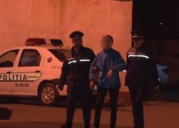 Noi detalii despre femeia care a scos cuţitul şi a ameninţat o adolescentă, la Ploieşti, în autobuz. Trecutul ei e tulbure