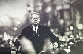 Înmormântarea Regelui Mihai: Pierderea ultimului Suveran a unit zeci de mii de români