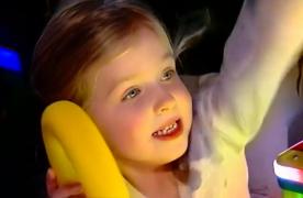 Lecţie de viaţă. O fetiță din SUA şi-a donat tichetele câştigate  la aparatele mecanice în doi ani, copiilor nevoiaşi