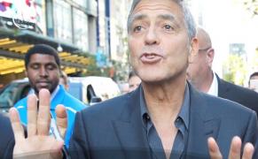 George Clooney le-a dăruit câte un milion de dolari prietenilor apropiaţi (Video)
