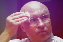 Medicul Lucan e acuzat că le-a răpit dreptul la viaţă mai multor copii. În schimb, i-a transplantat lui Victor Socaciu doi rinichi dintr-un foc