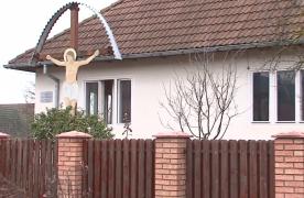 Fosta parohie a lui Cristian Pomohaci, cu uşile închise. Oamenii din Moşuni nu au avut slujbă de Sfântul Ioan