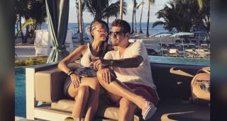 Vacanţele inedite ale vedetelor! Delia a fugit în India, soţii Mutu s-au întâlnit cu un celebru mentalist