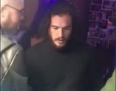 Kit Harington, dat afară dintr-un bar din New York. Vedeta din "Urzeala tronurilor" a pornit un scandal monstru (Video)