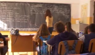 Ministrul Educaţiei anunţă schimbări semnificative în învăţământ, pe Facebook! Telefoanele mobile, interzise în școală!