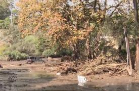 Cel puţin 13 oameni au murit sub valuri de apă şi noroi, în California