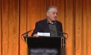Robert de Niro nu este deloc dispus să-l menajeze pe Donald Trump. Actorul l-a atacat din nou, dur, pe liderul american