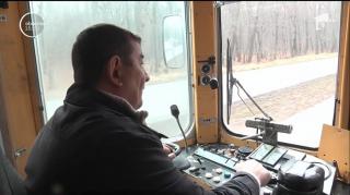 Tramvaiul din Sibiu care trece prin pădure