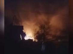 Un nou incendiu suspect într-o comună din Prahova, după alte şapte într-o lună
