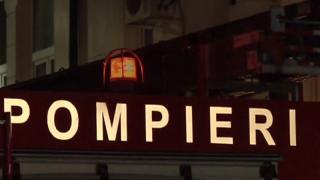 Panică pe strada Amzei din Capitală! Un sediu de firmă a fost distrus de incendiu