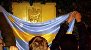 Incident la ambasada României din Budapesta. Militanţii extremişti ameninţă cu 'Operaţiune Drapelul Secuiesc'