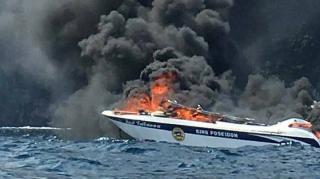 Un român a filmat imagini dramatice cu o ambarcaţiune care a explodat în Thailanda