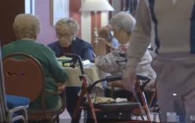 Scandalul îngrijitoarelor românce din Austria schimbă legea în România!