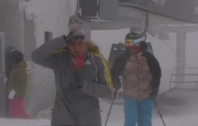 Cod portocaliu de viscol şi ninsoare. Şapte judeţe sunt cele mai afectate